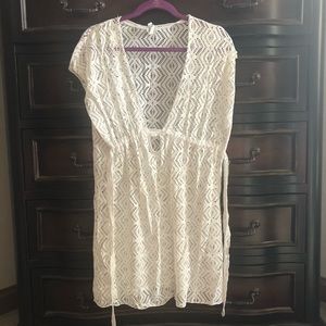 SPRING💕FLING: Cute White Cover-Up by BECCA